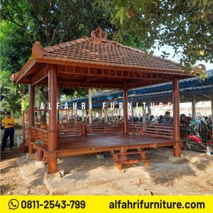 Gazebo Kayu Modern 3x4 Meter untuk Area Terbuka Atap Genteng Sirap