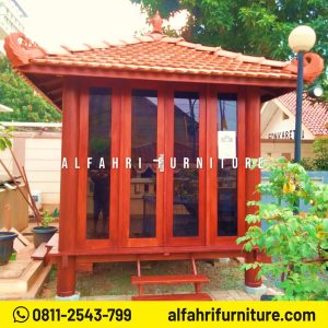 Rumah Kayu Minimalis 3x3 Meter Model Terbaru Atap Genteng Sirap