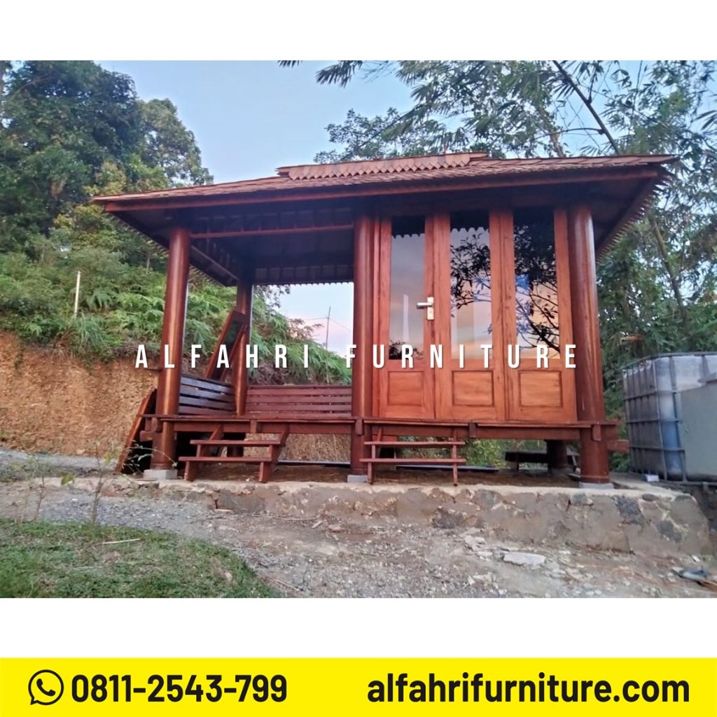Rumah Kayu Unik 2x4 Meter Desain Natural & Estetik Atap Sirap Ulin