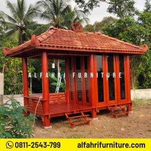 Rumah Kayu Unik 2x4 Meter untuk Homestay Atap Genteng Sirap