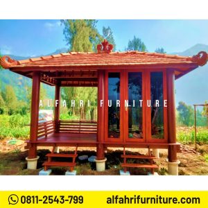 Rumah Kayu Unik Model Panggung 2x4 Meter Atap Genteng Sirap